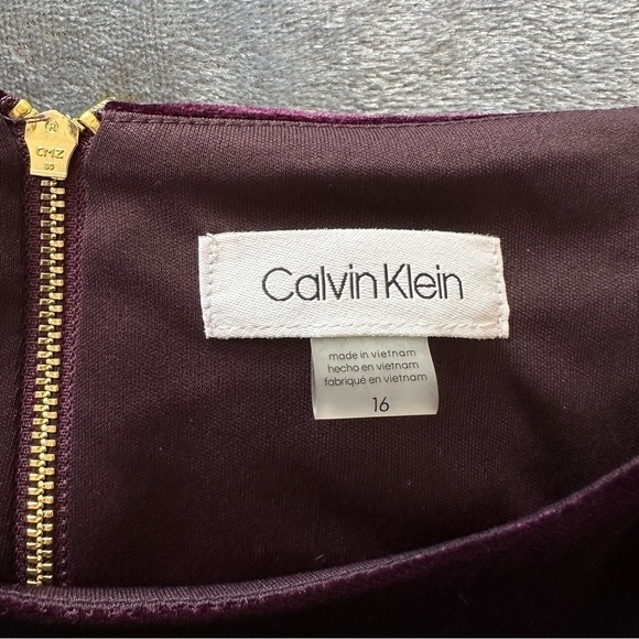NWOT Calvin Klein Velvet Jumpsuit Plum Size 16 - Picture 11 of 15